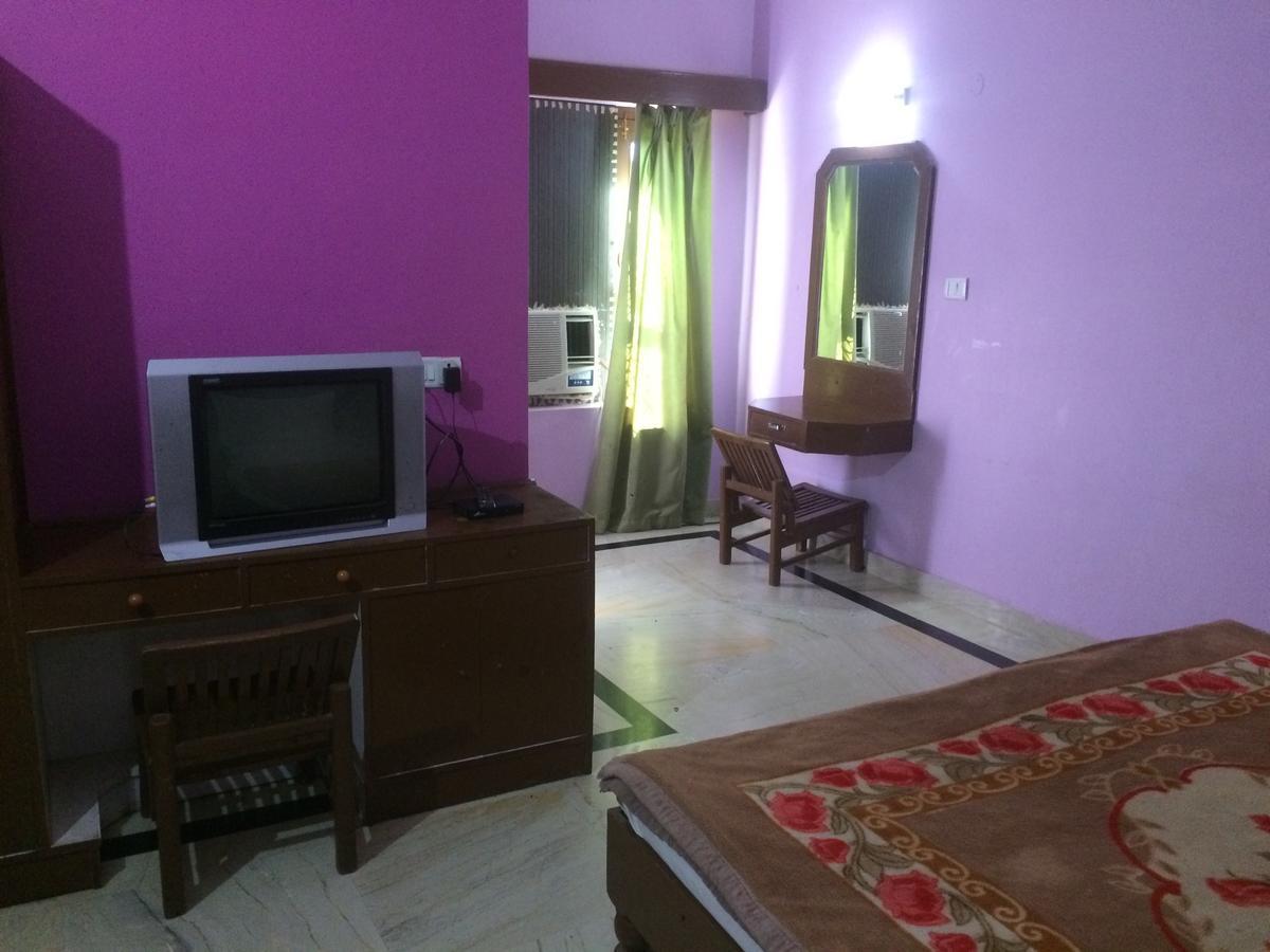 Khajurāho Krishna Cottage المظهر الخارجي الصورة